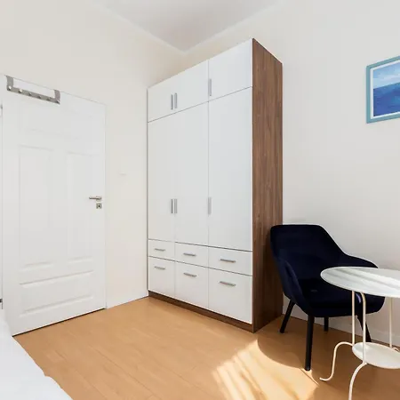 Robotnicza 2-bedroom Apartamento *